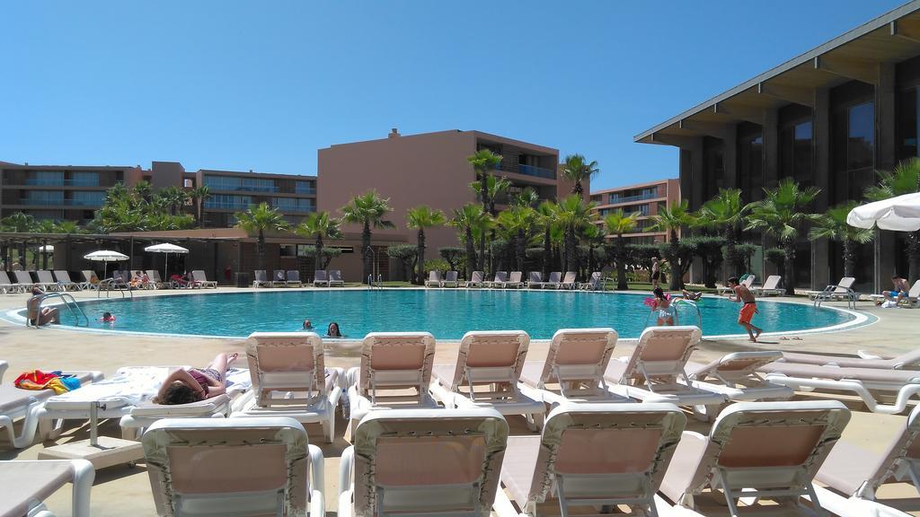 Fantastic Apartment Salgados Beach อัลบูเฟรา ภายนอก รูปภาพ
